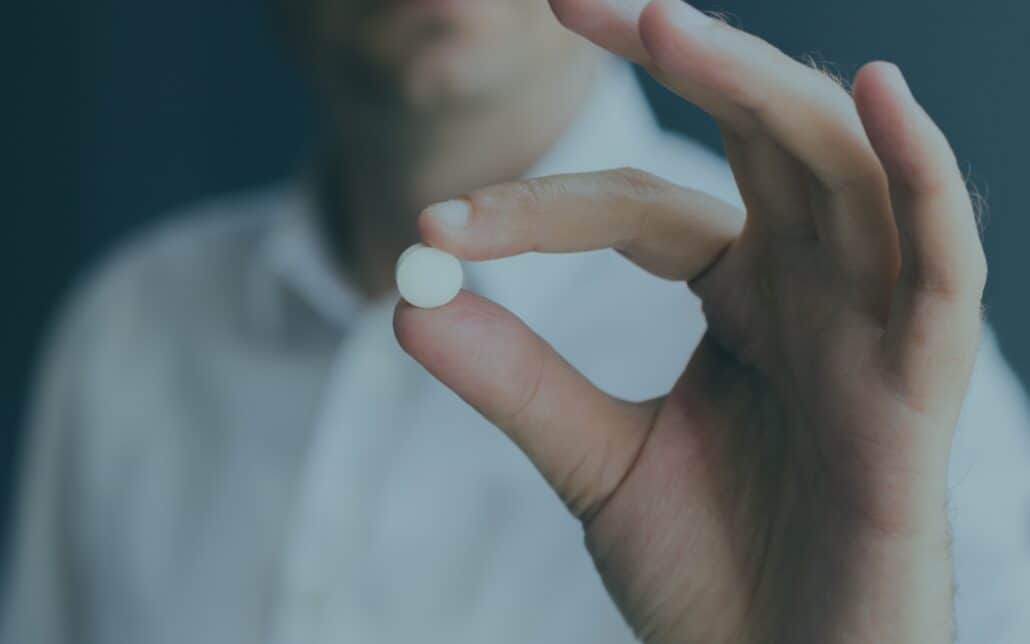 Antibiotika können ein indirekter Faktor bei chronischen Schmerzen sein